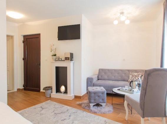 Urban Suites & Apartments Мостар Екстер'єр фото